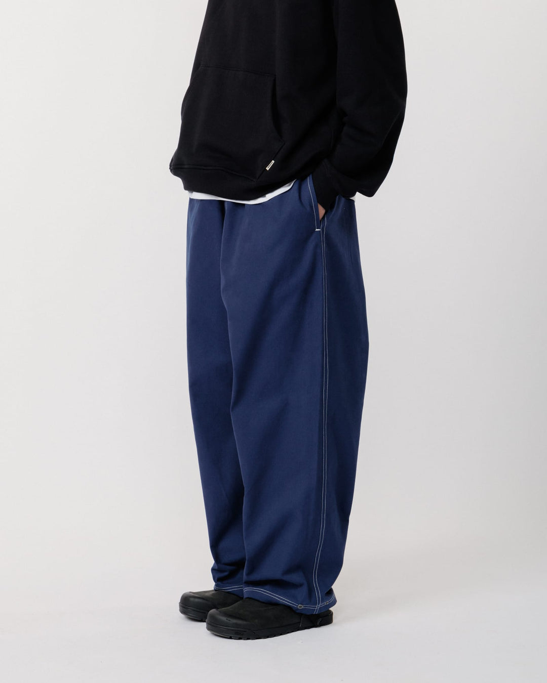 Zama Pant - Navy/White