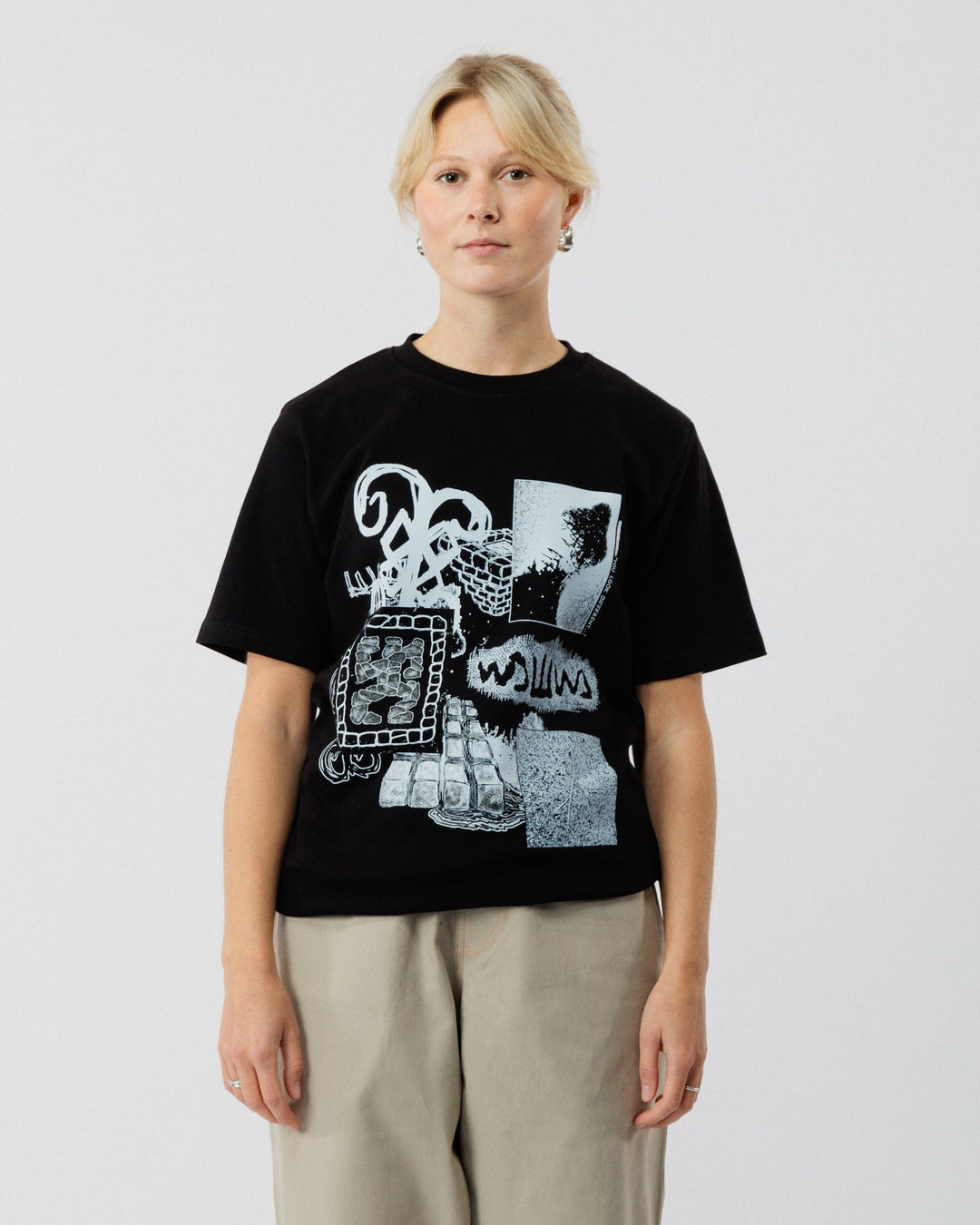 Hiders T-Shirt - Black