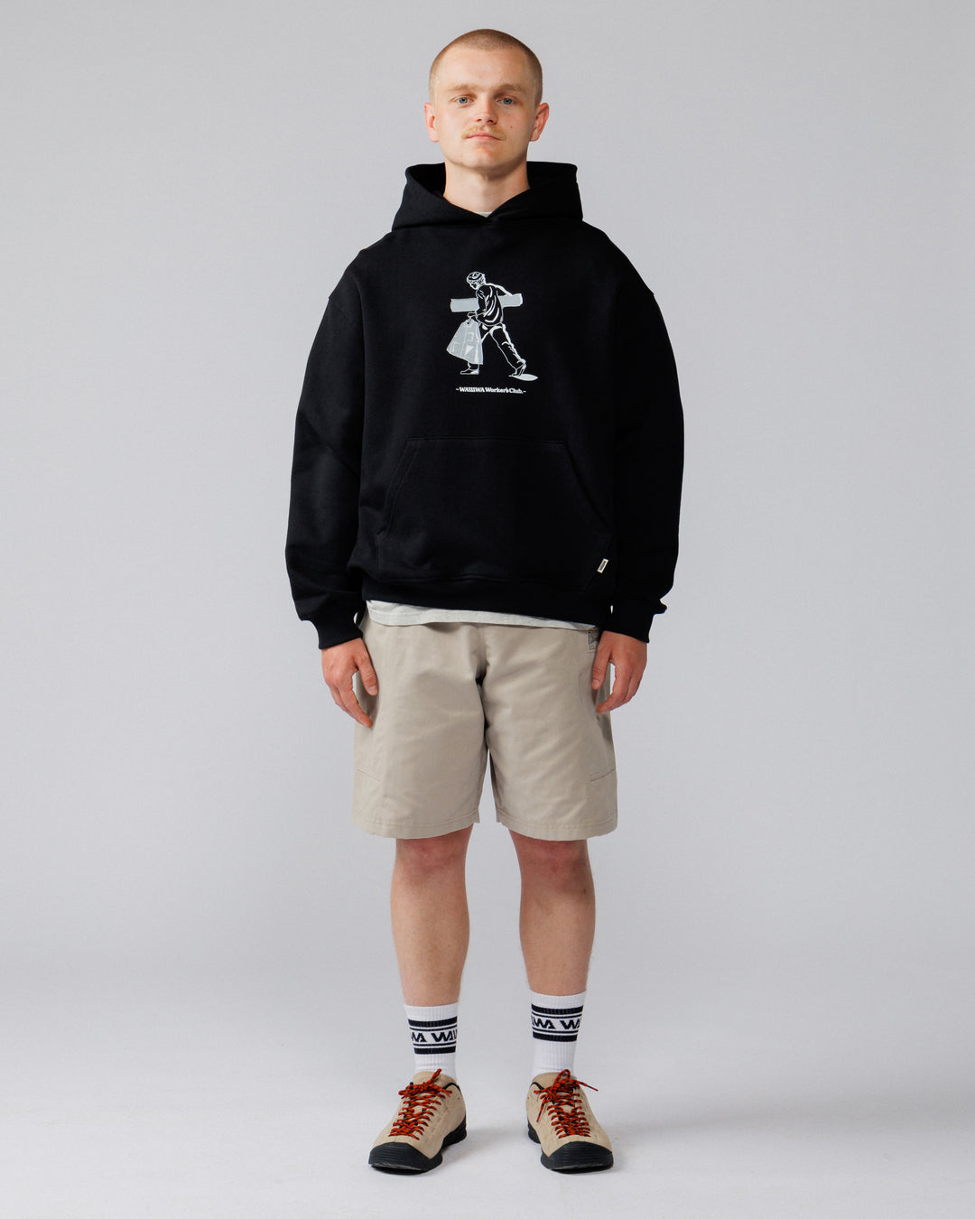 Studio Graphic Hoody - Black